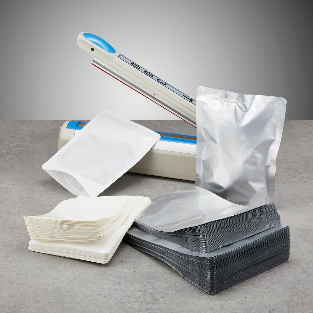 Stand up Retort Pouch no.4 made of Aluminum, Glass, Metal for food storage BPA Free by hpm global